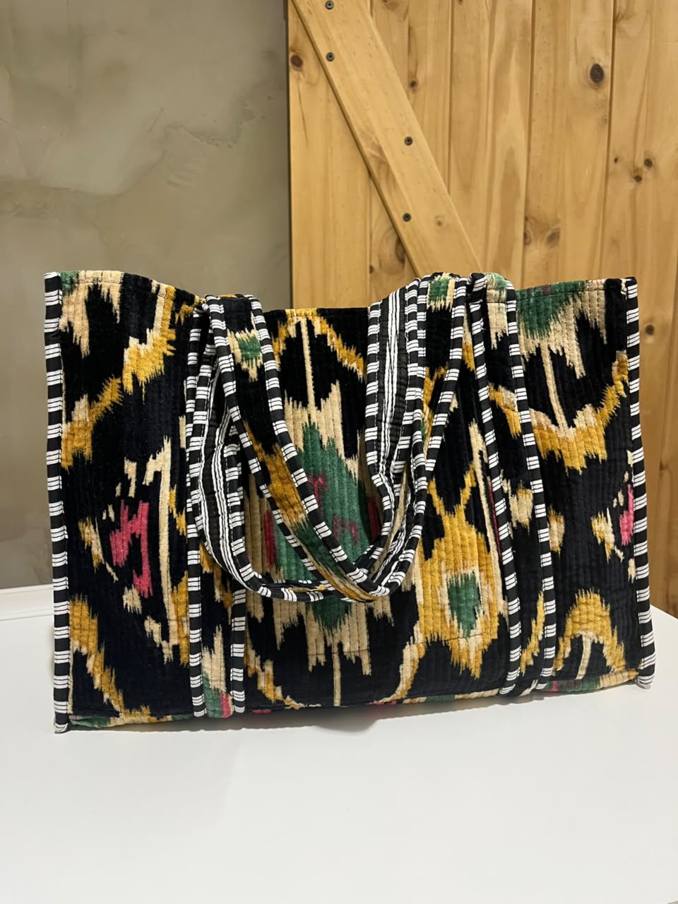 Tote Bag Grande Acolchada - Terciopelo