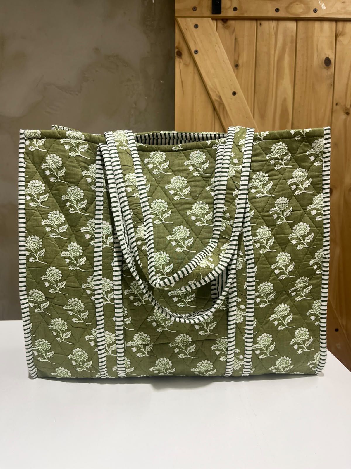 Tote Bag Grande Acolchada